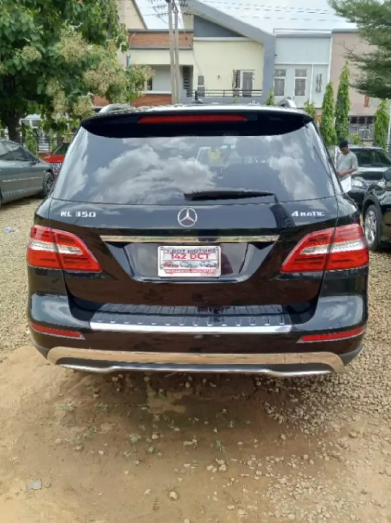 Mercedes-Benz ML 350   - 2012