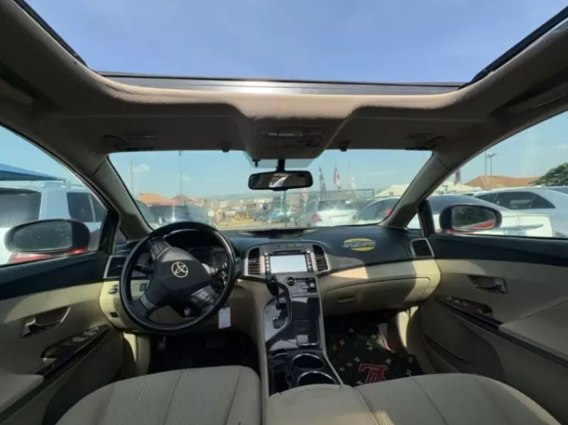 Toyota Venza   - 2010