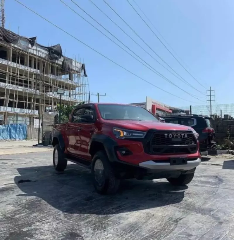 Toyota Hilux - 2024