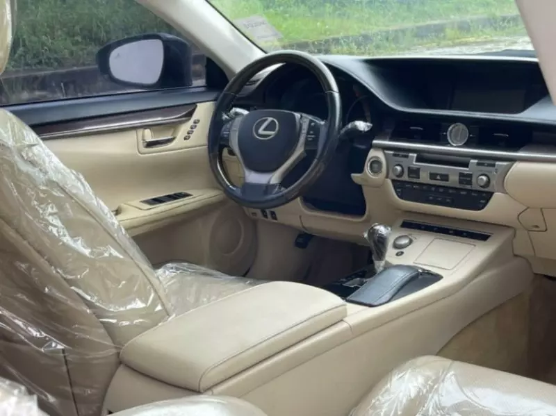Lexus ES 350