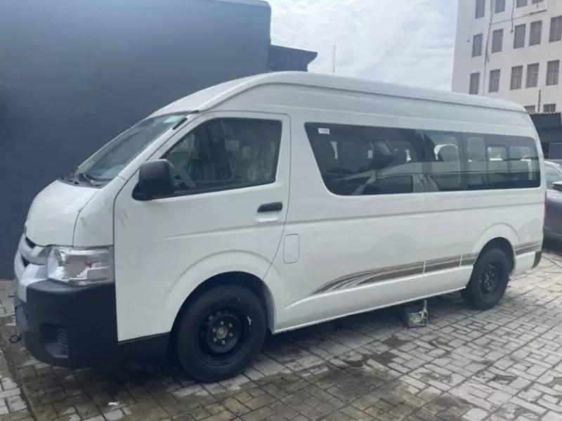 Toyota Hiace   - 2024