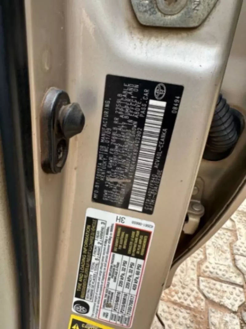 Toyota Camry   - 2009