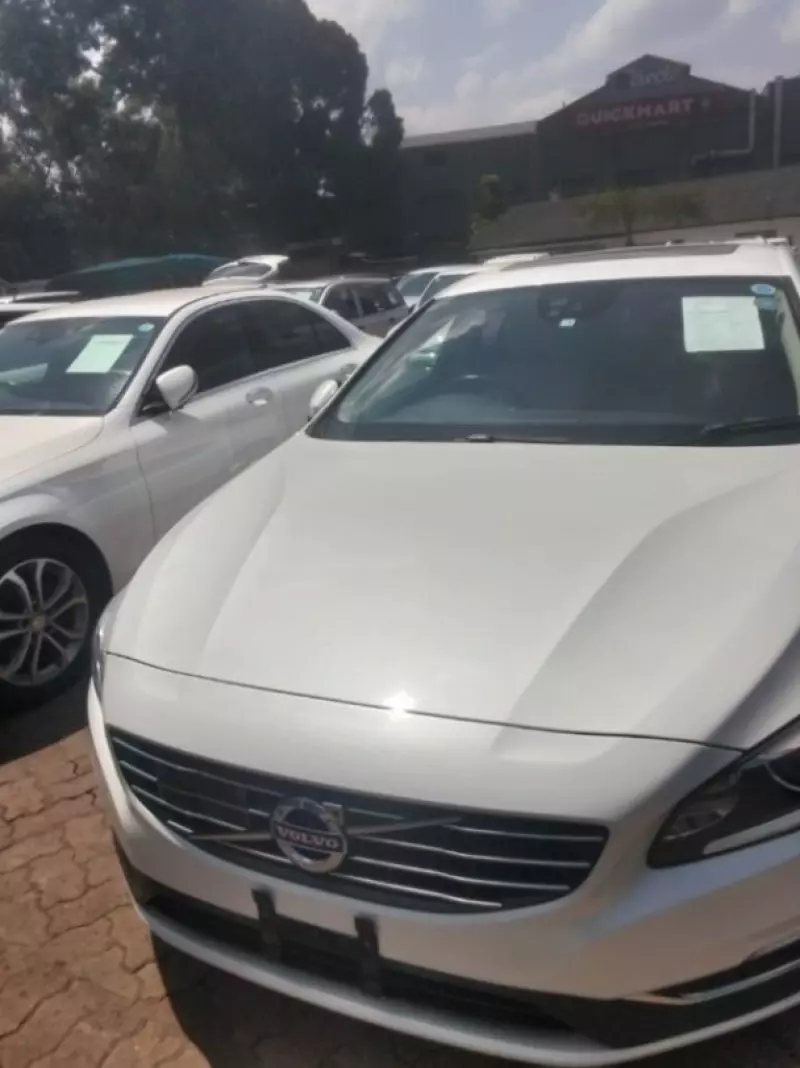 Volvo V60   - 2018