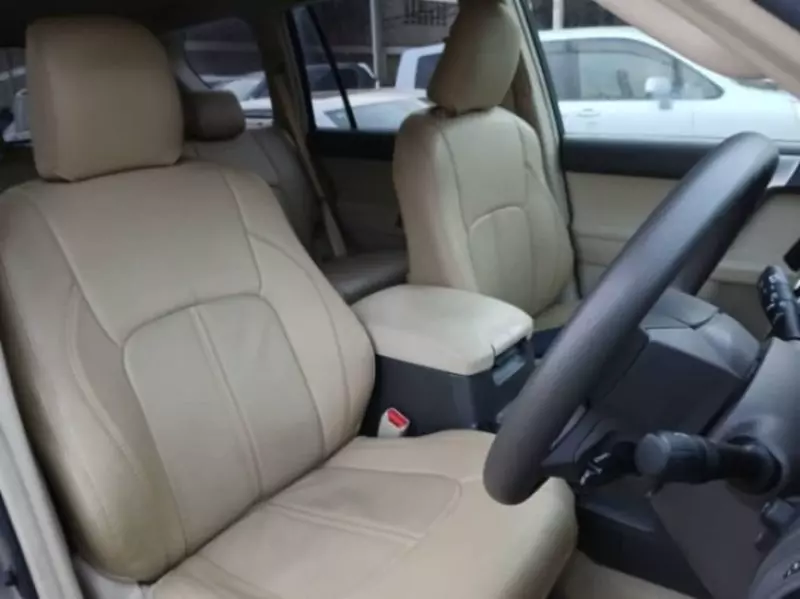 Toyota Landcruiser Prado