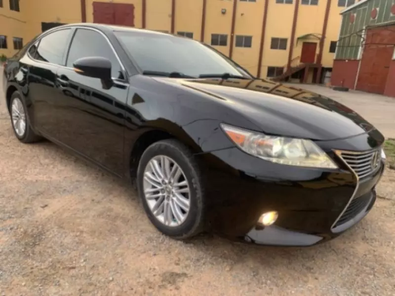 Lexus ES 350   - 2013