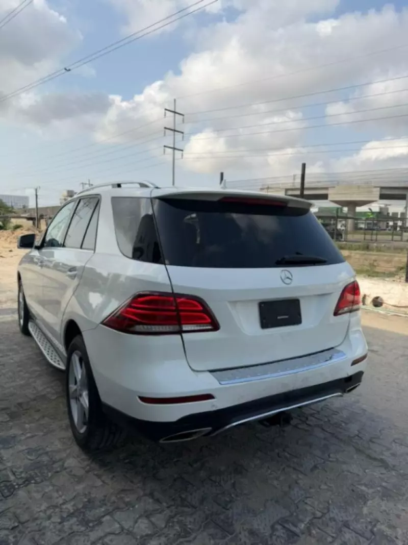 Mercedes-Benz GLE 350