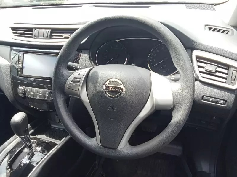 Nissan X-Trail   - 2017