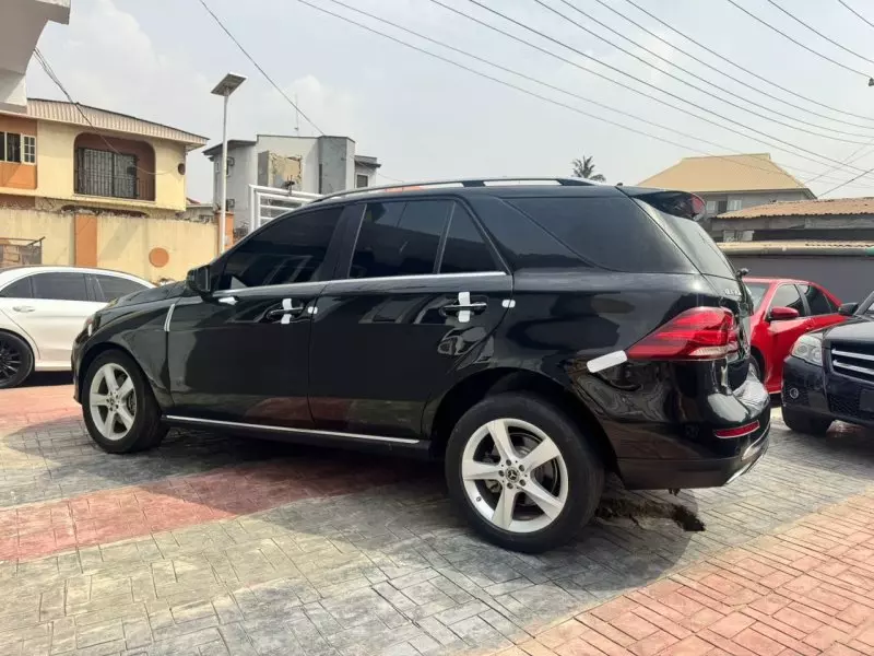 Mercedes-Benz GLE 350   - 2018