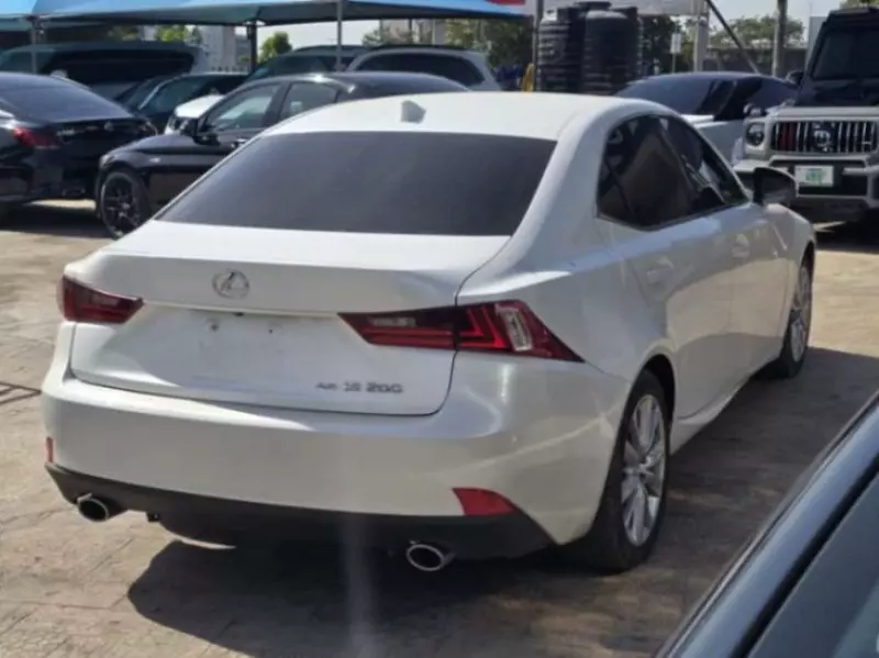 Lexus IS 200 - 2014