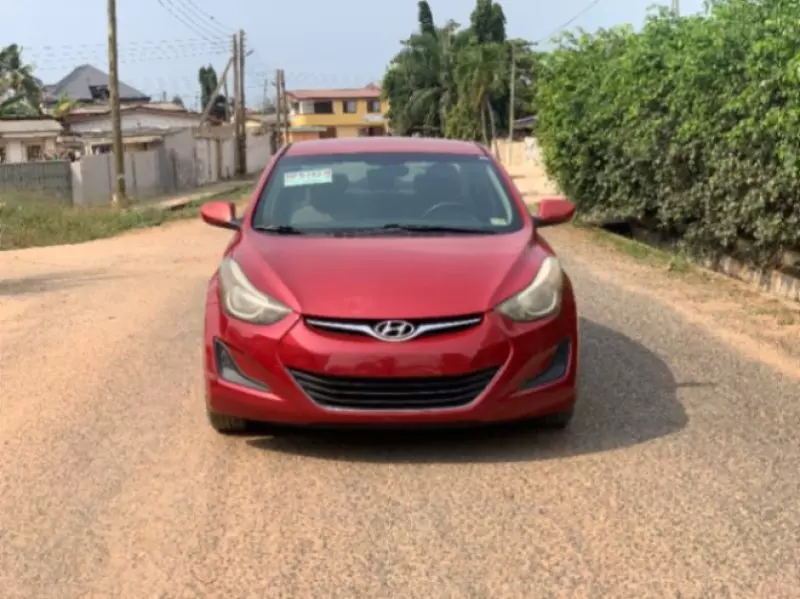 Hyundai Elantra - 2015