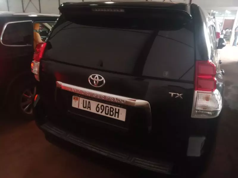 Toyota Landcruiser Prado   - 2010