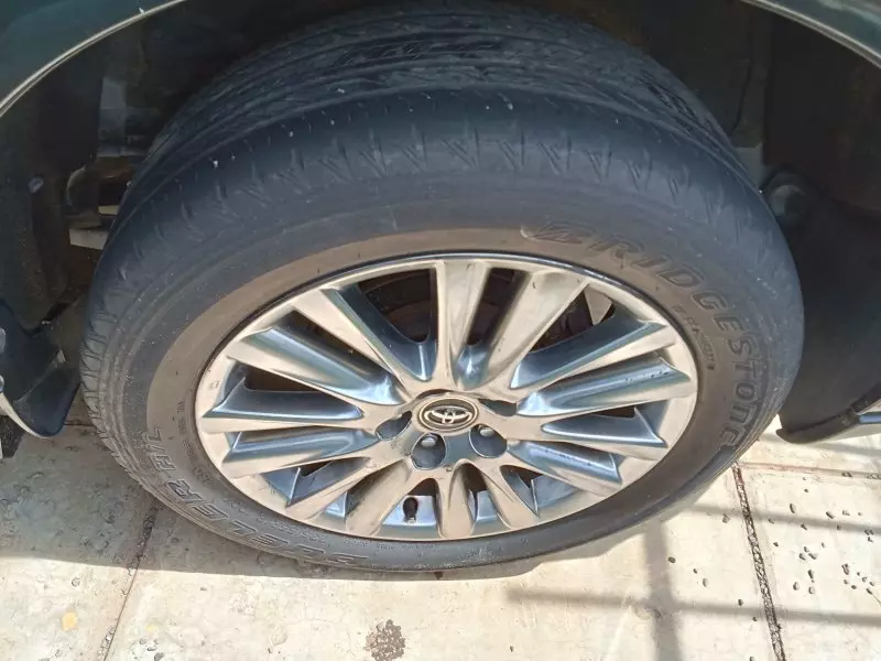 Toyota Harrier   - 2017
