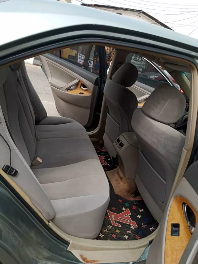 Toyota camry   - 2007