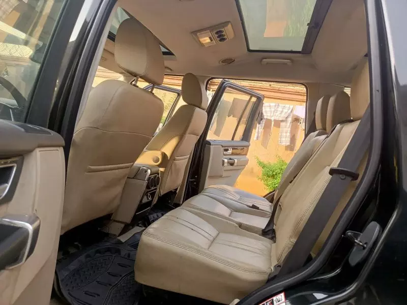 Land Rover  HSE LR4   - 2011