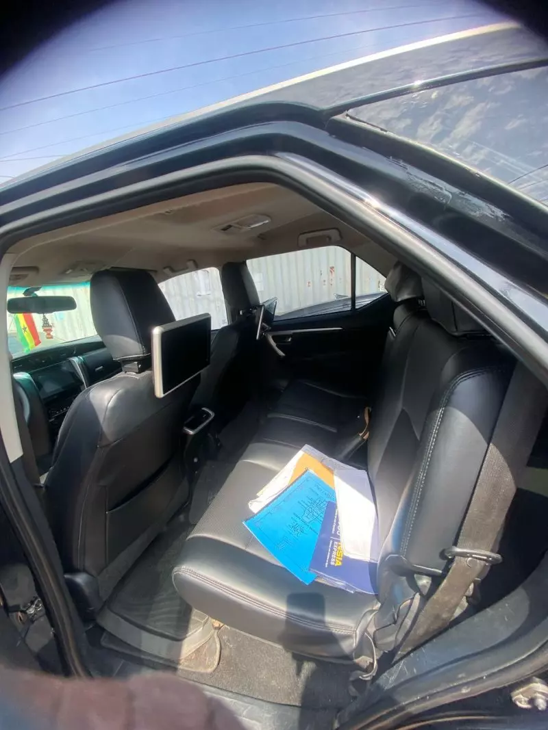 Toyota Fortuner   - 2019