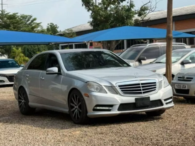 Mercedes-Benz E350