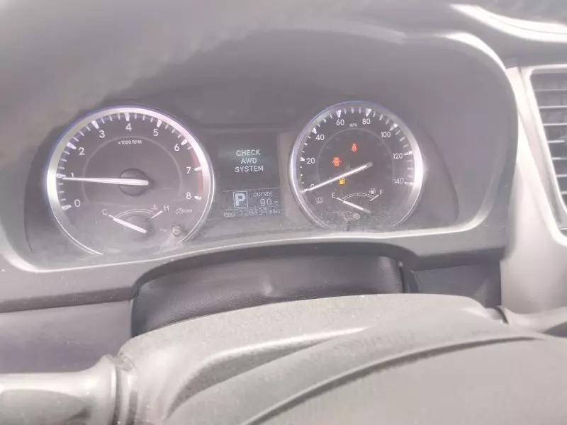 Toyota Highlander   - 2015