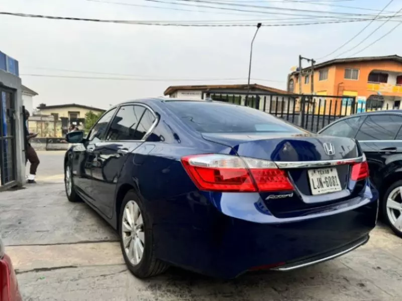 Honda Accord   - 2013