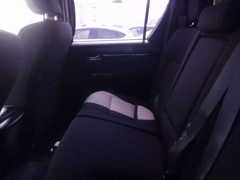 Toyota Hilux   - 2019