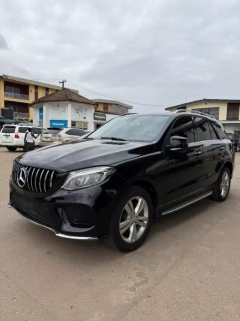 Mercedes-Benz GLE 350   - 2015