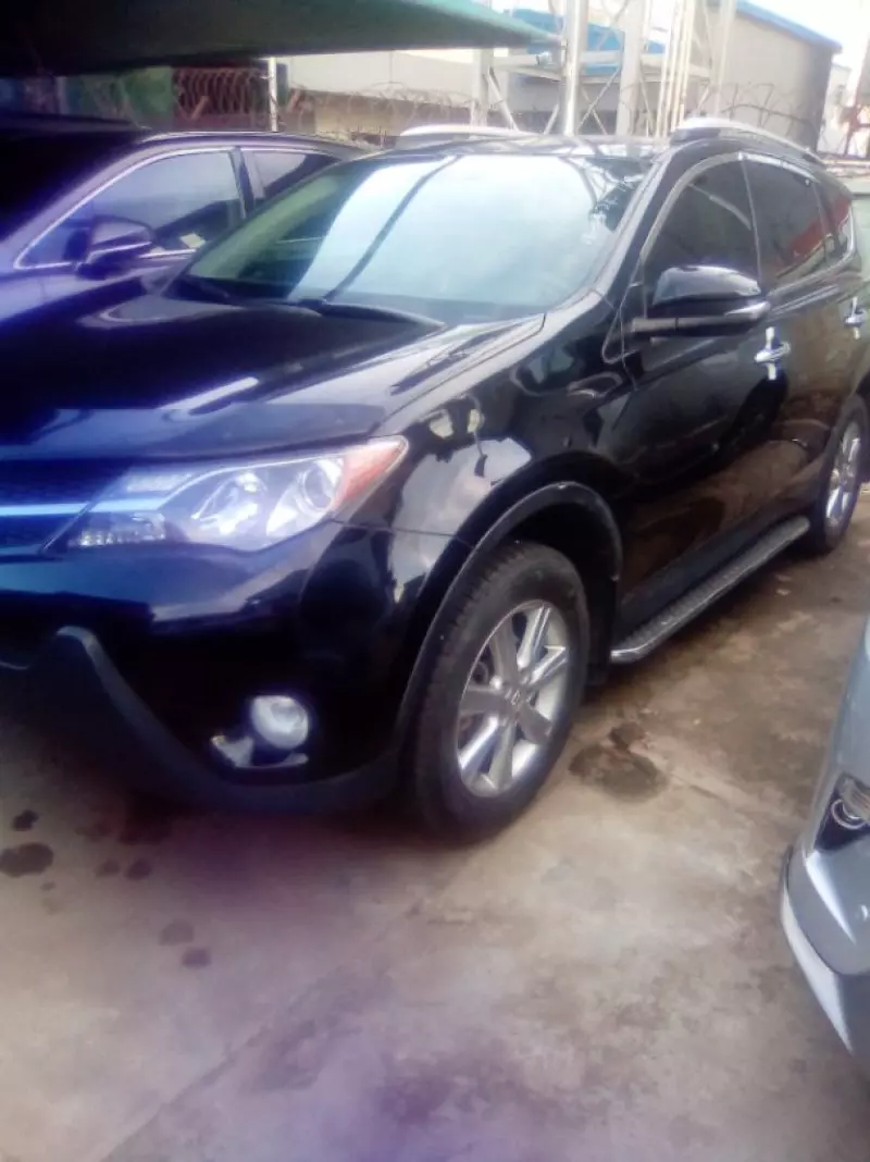 Toyota Rav4   - 2013