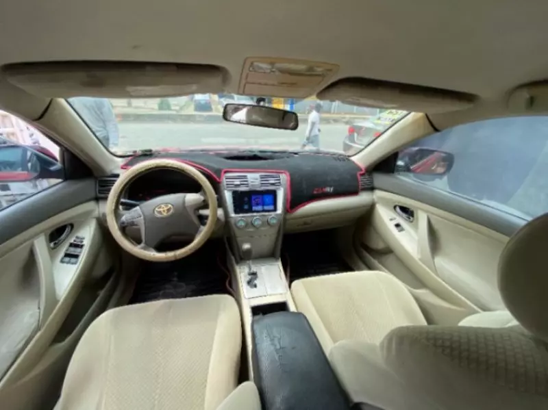 Toyota Camry   - 2007