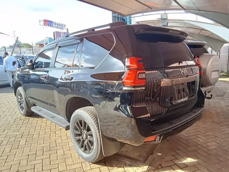 Toyota Landcruiser Prado   - 2020