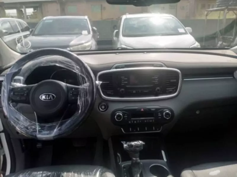 KIA Sorento - 2016