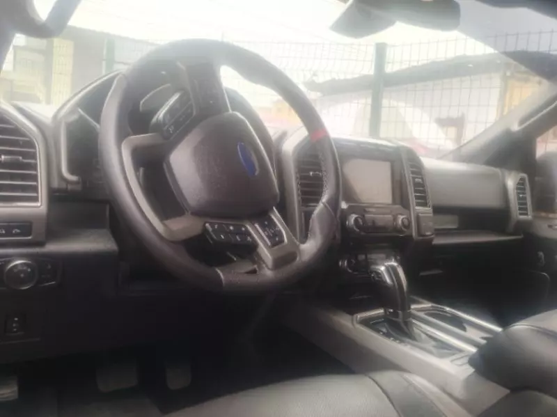Ford Raptor   - 2019