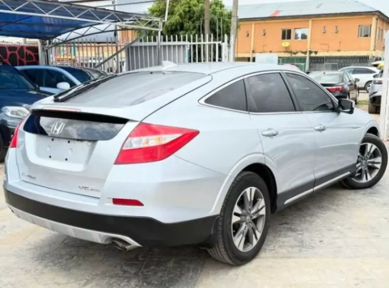 Honda Crosstour   - 2014