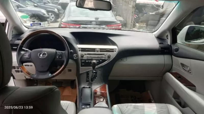 Lexus RX 350   - 2011
