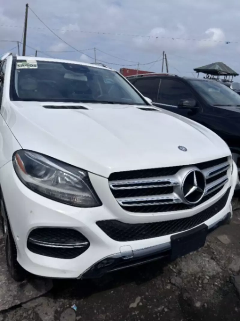 Mercedes-Benz GLE 350   - 2017