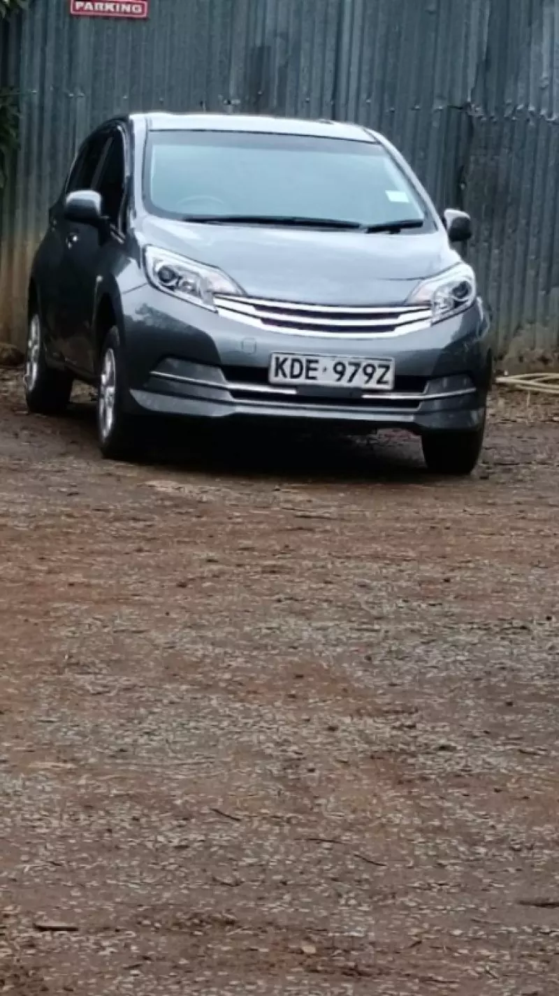 Nissan Note   - 2015