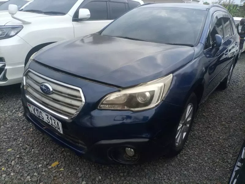 Subaru Outback   - 2017