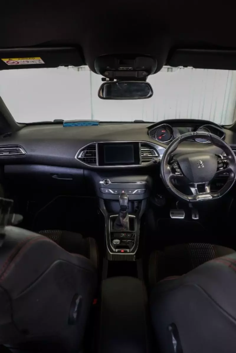 Peugeot 308   - 2017
