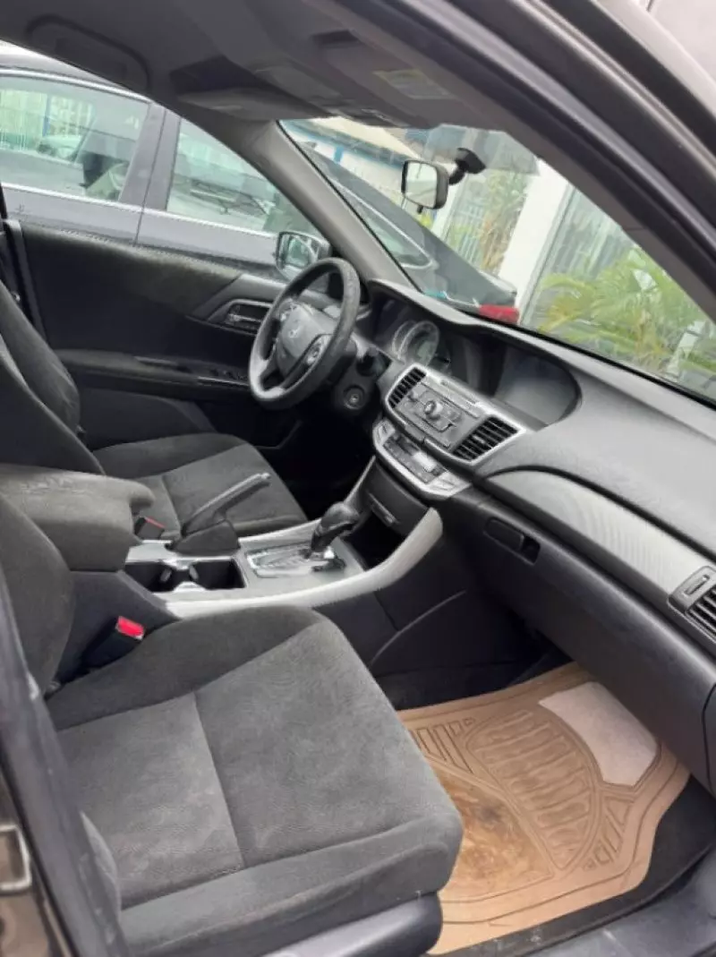 Honda Accord   - 2013