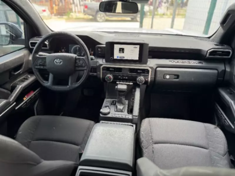 Toyota Tacoma   - 2024