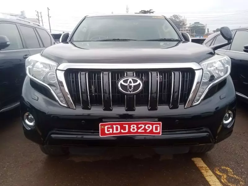 Toyota Landcruiser Prado   - 2017