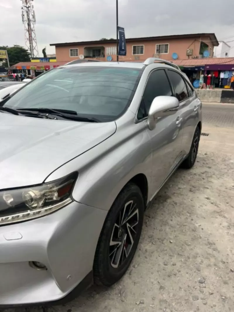 Lexus RX 350   - 2010