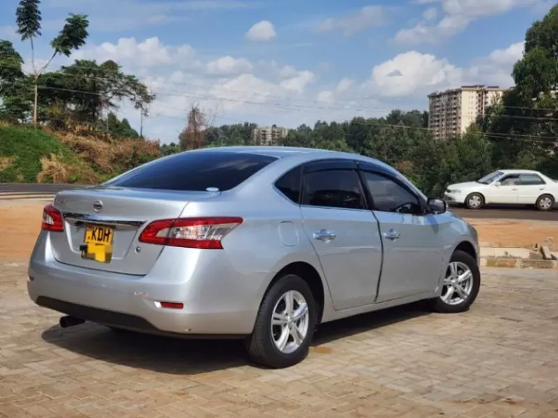 Nissan Sylphy   - 2016