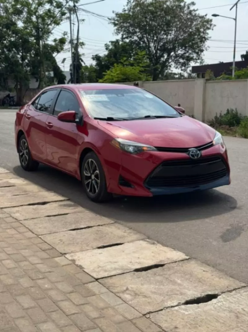 Toyota Corolla - 2013