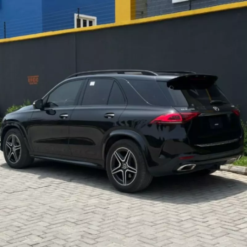 Mercedes-Benz GLE-Class   - 2022