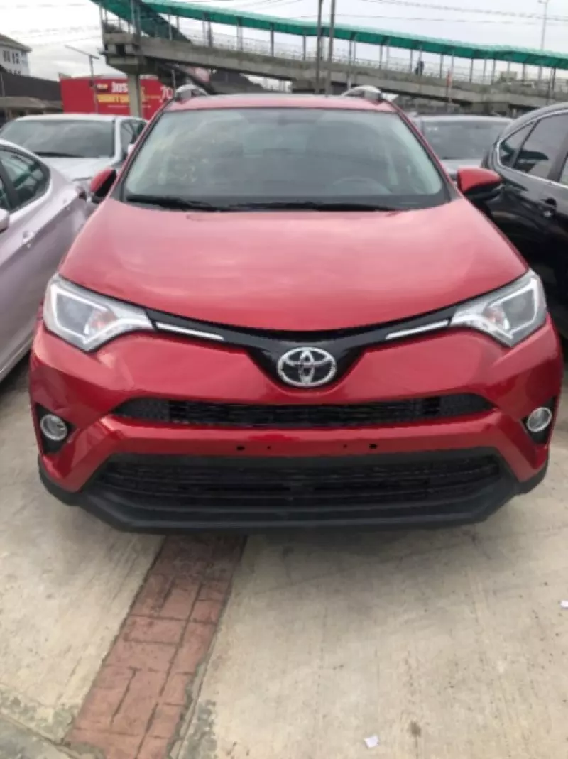 Toyota RAV4   - 2014
