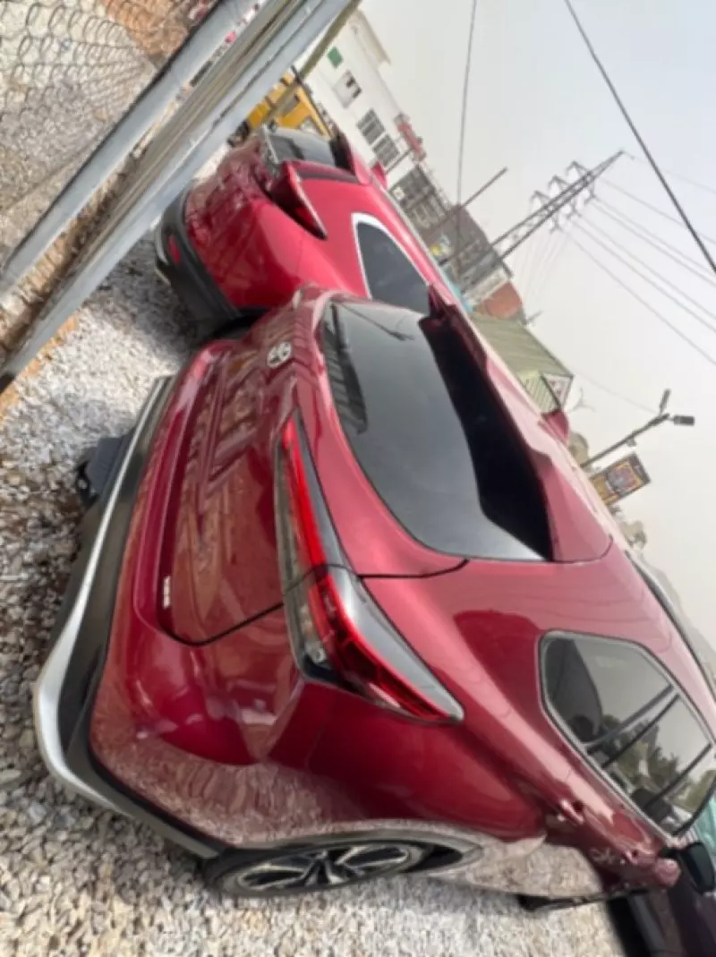 Toyota Highlander   - 2022