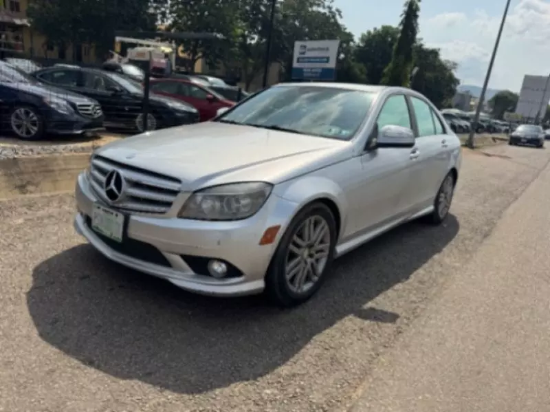 Mercedes-Benz C 300   - 2009