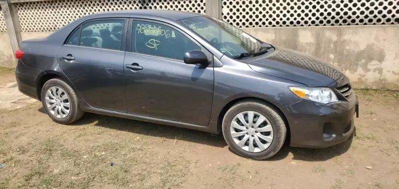 Toyota Corolla   - 2013