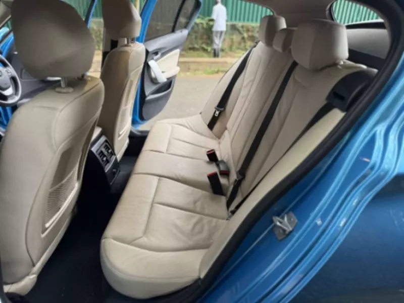 BMW 118i   - 2018