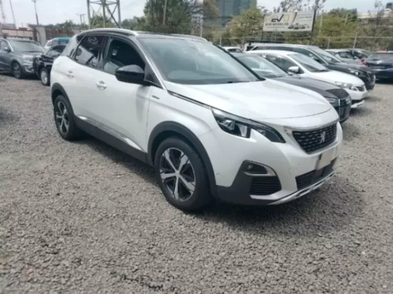 Peugeot 3008   - 2018