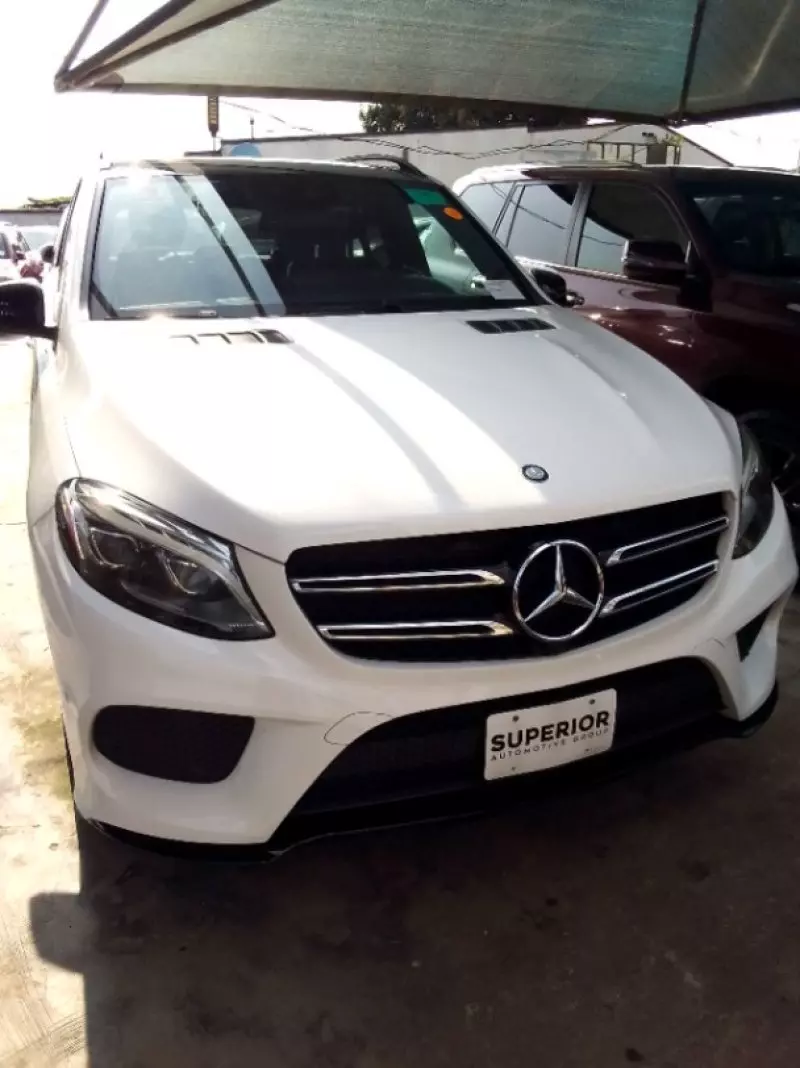 Mercedes-Benz GLE 350 - 2020