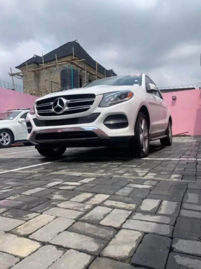 Mercedes-Benz GLE 350